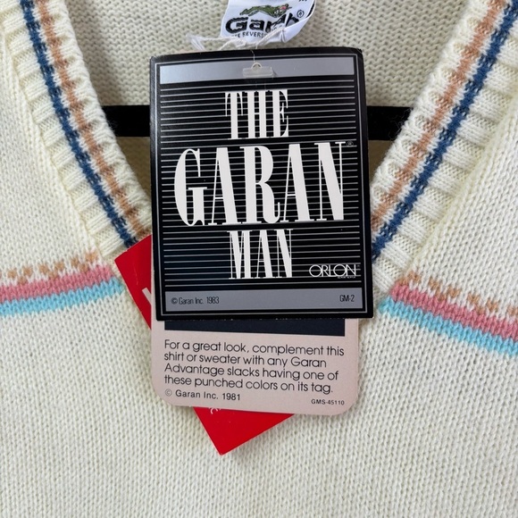 Vintage Knit Cream & Pastel Preppy Sweater Vest Medium NWT - Picture 2 of 6